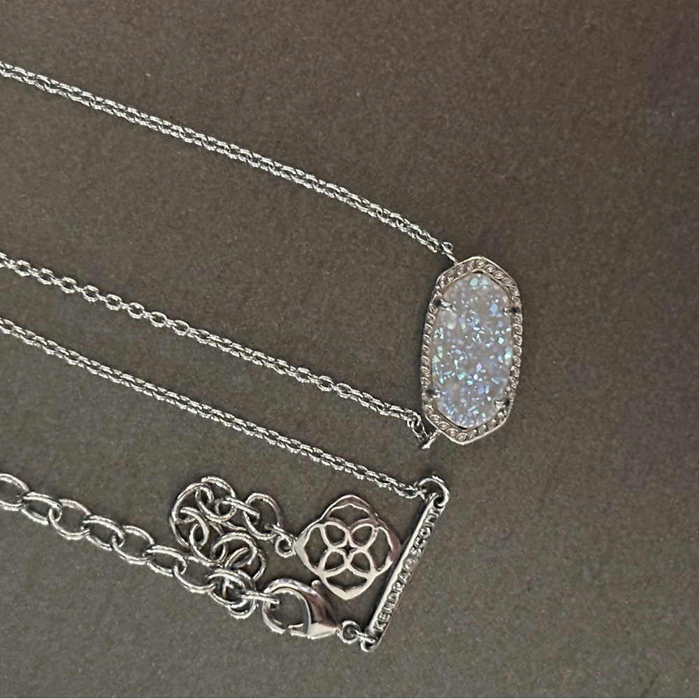 Kendra Scott Silver Iridescent Drusy Elisa Pendant Necklace.